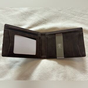 Men’s Slim Wallet with money clip